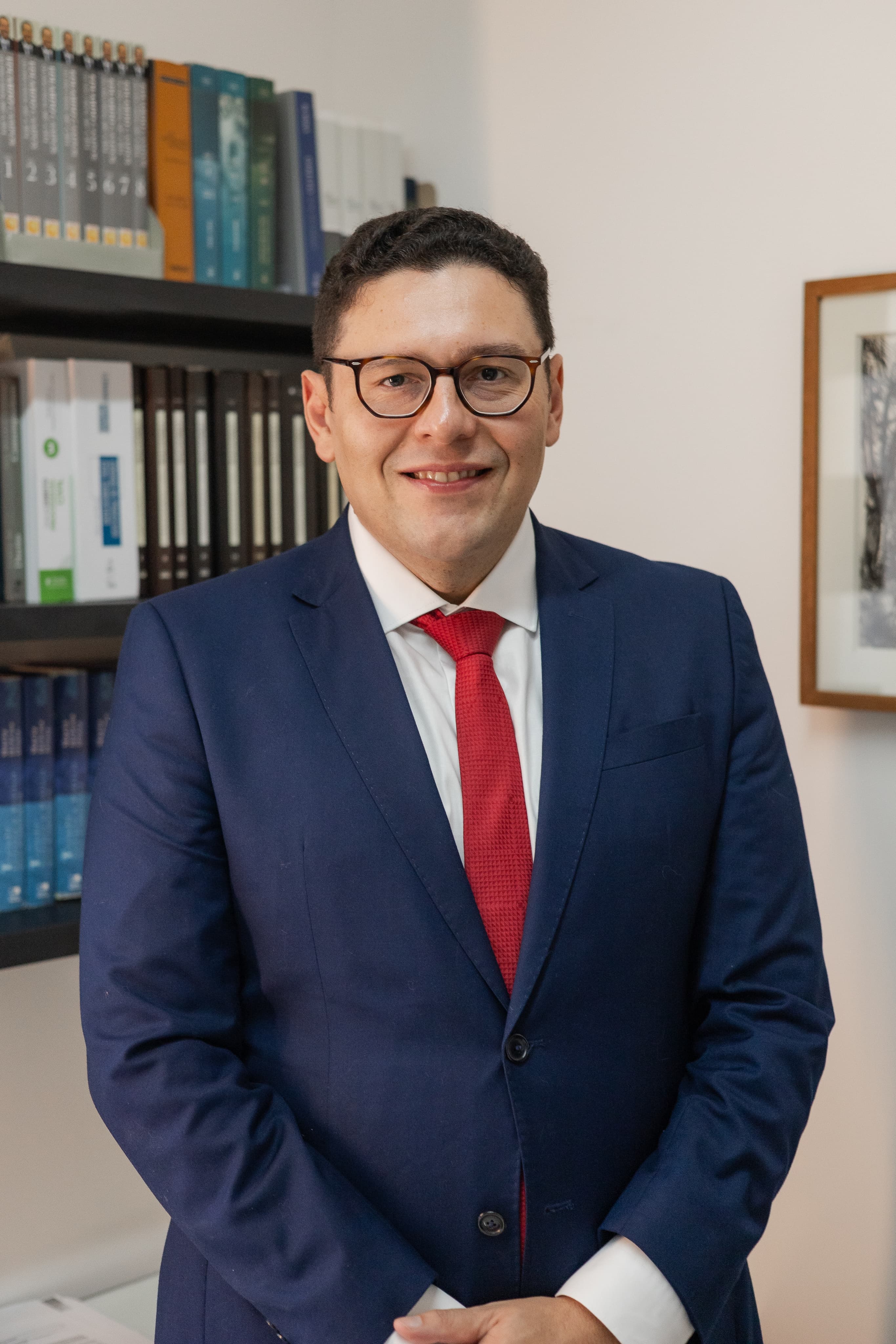 Foto do Dr. Rodrigo Santos